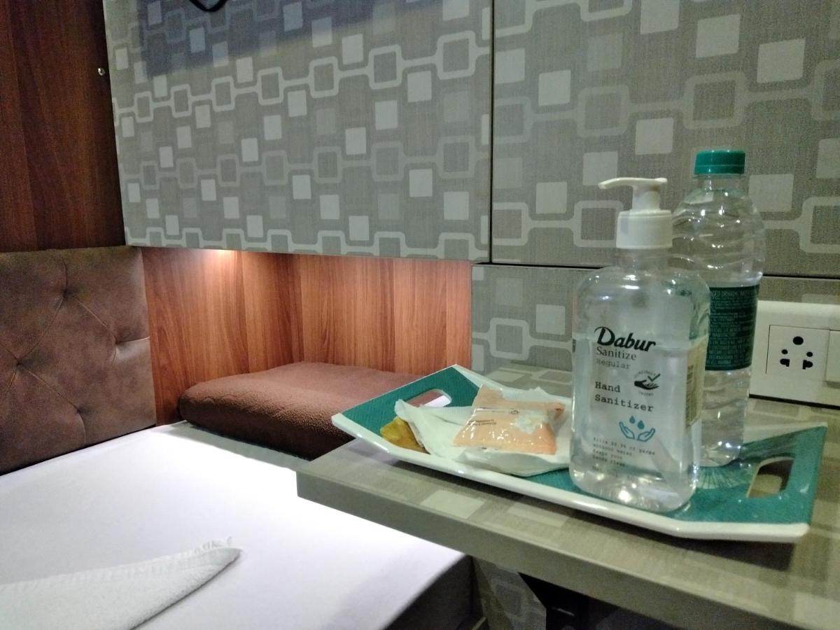 Bedspace- Capsule Ac Hotel Mangalore Exterior foto